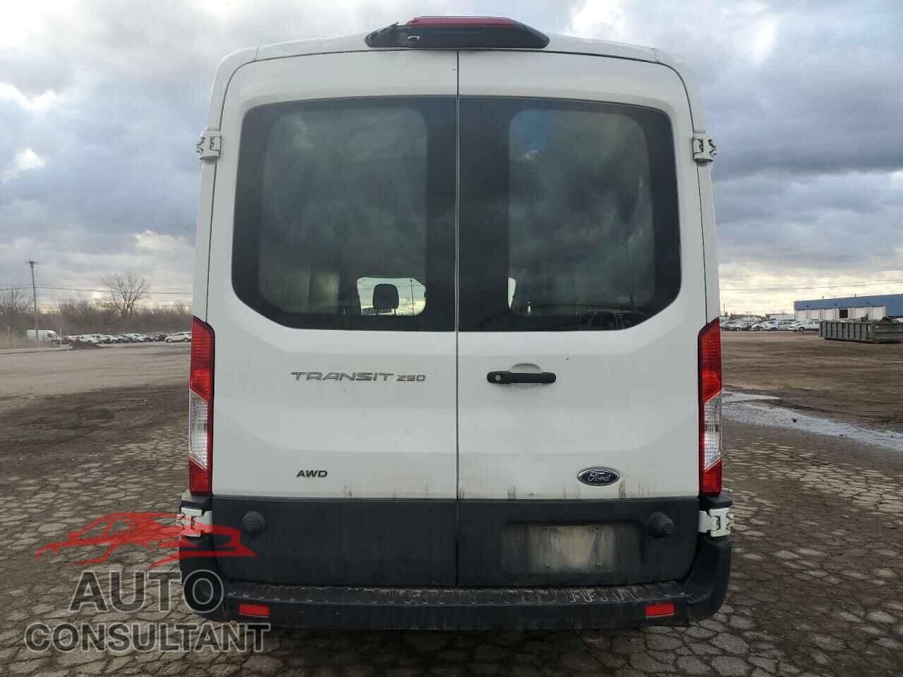 FORD TRANSIT 2020 - 1FTBR2C83LKA04418