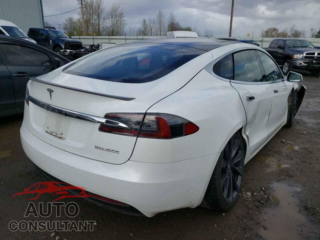 TESLA MODEL S 2020 - 5YJSA1E4XLF390876