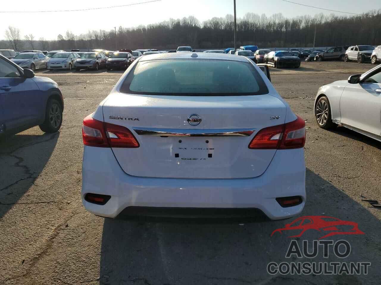 NISSAN SENTRA 2018 - 3N1AB7AP4JL635149