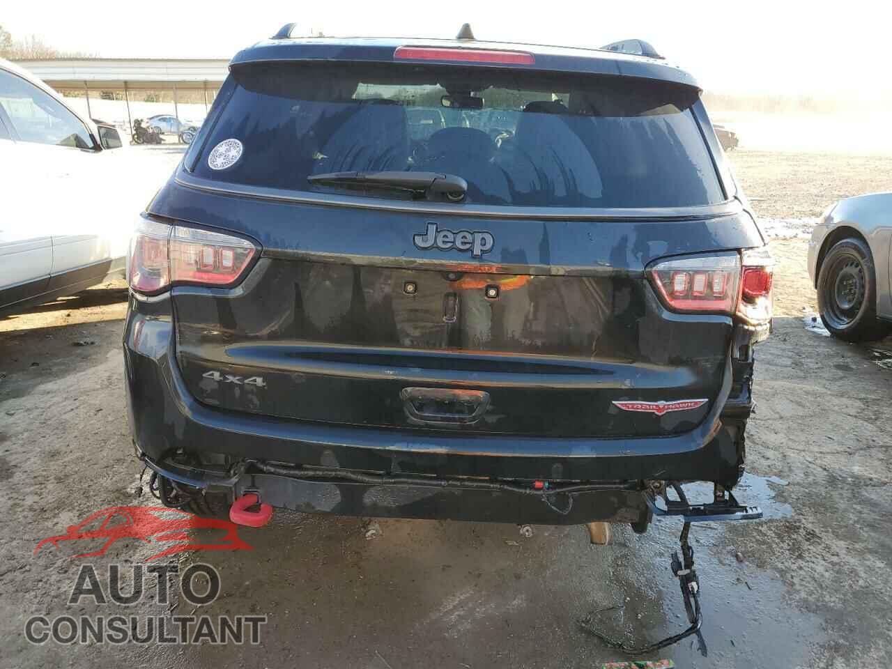 JEEP COMPASS 2017 - 3C4NJDDB8HT636055