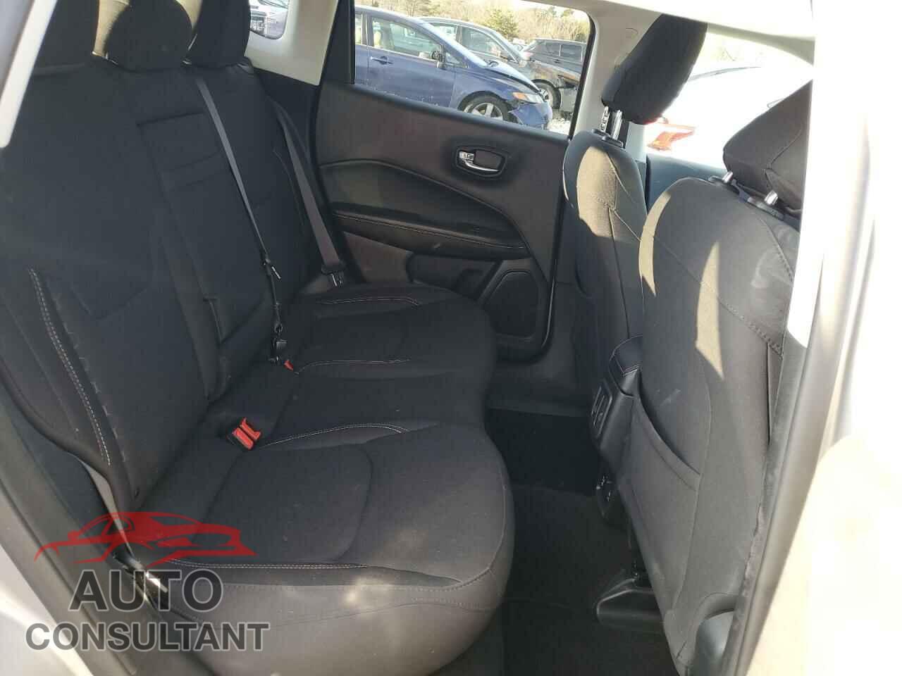 JEEP COMPASS 2019 - 3C4NJCAB6KT819637