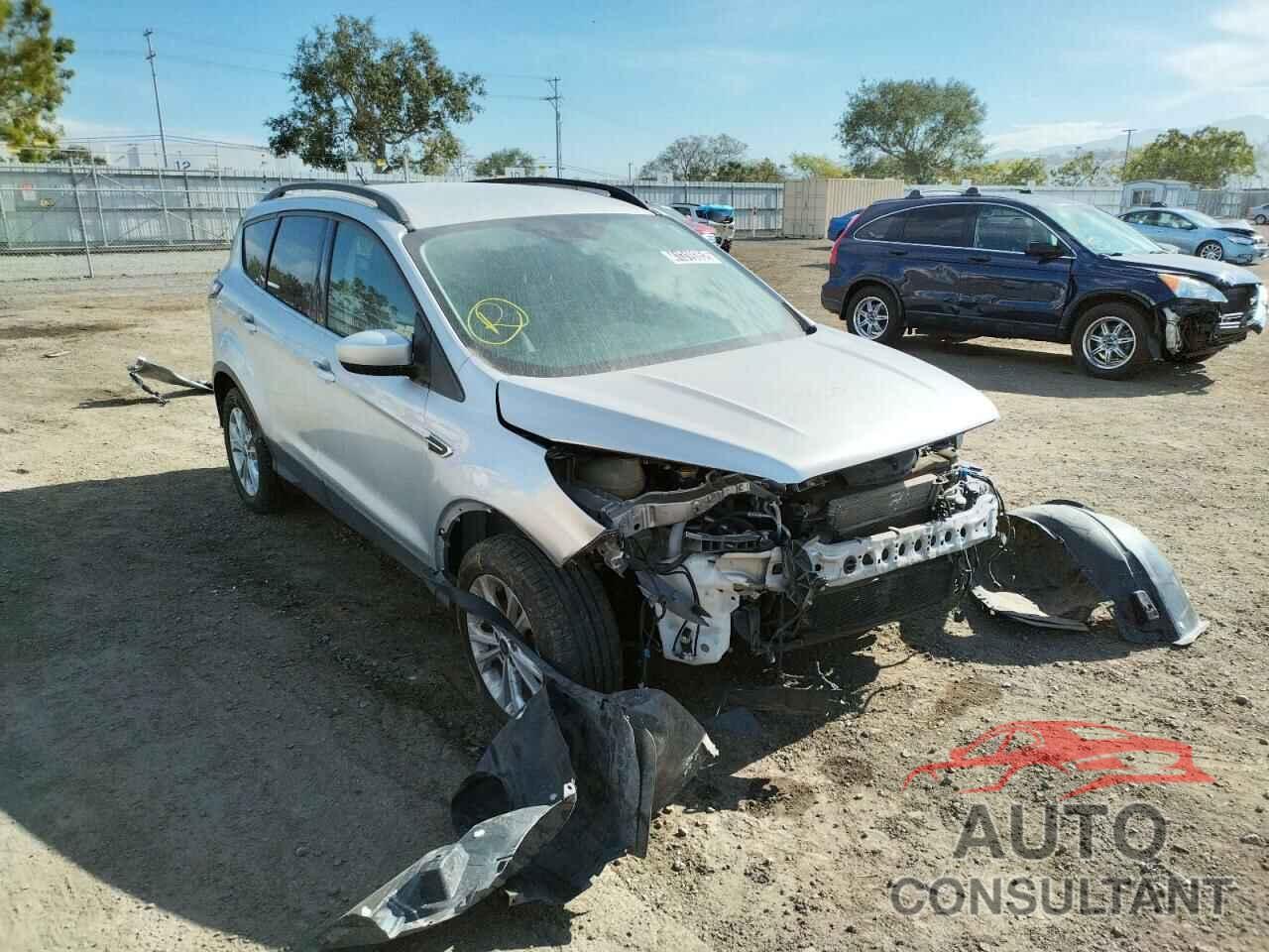 FORD ESCAPE 2018 - 1FMCU0GDXJUA87079