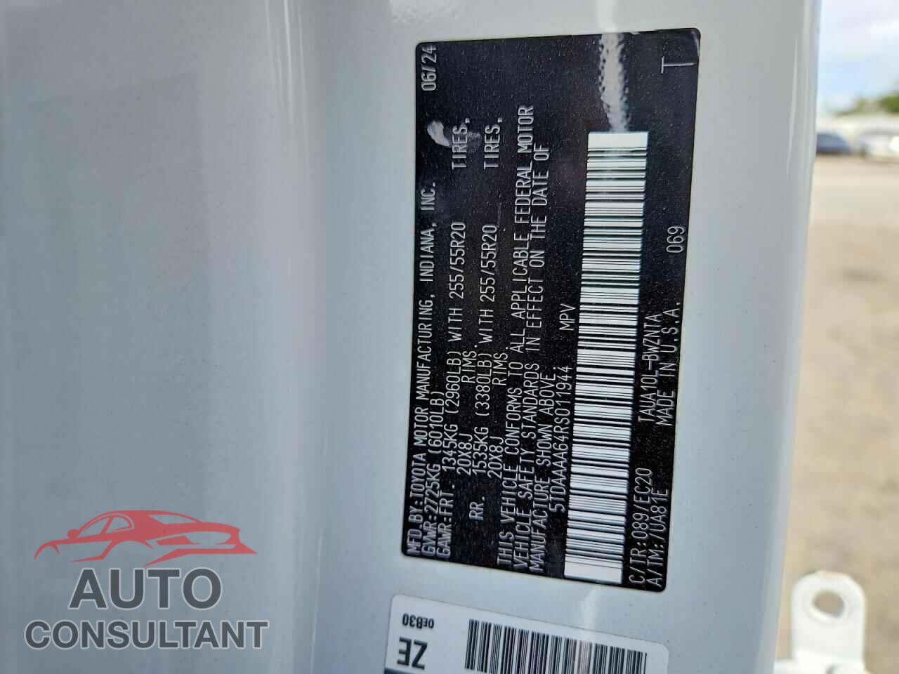 LEXUS UNKNOWN 2024 - 5TDAAAA64RS011944