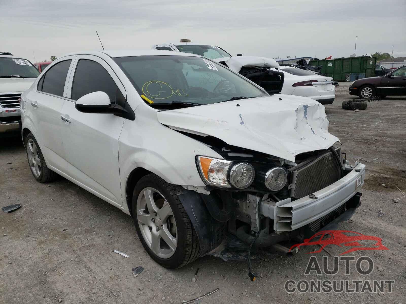 CHEVROLET SONIC 2016 - 1G1JE5SBXG4160478