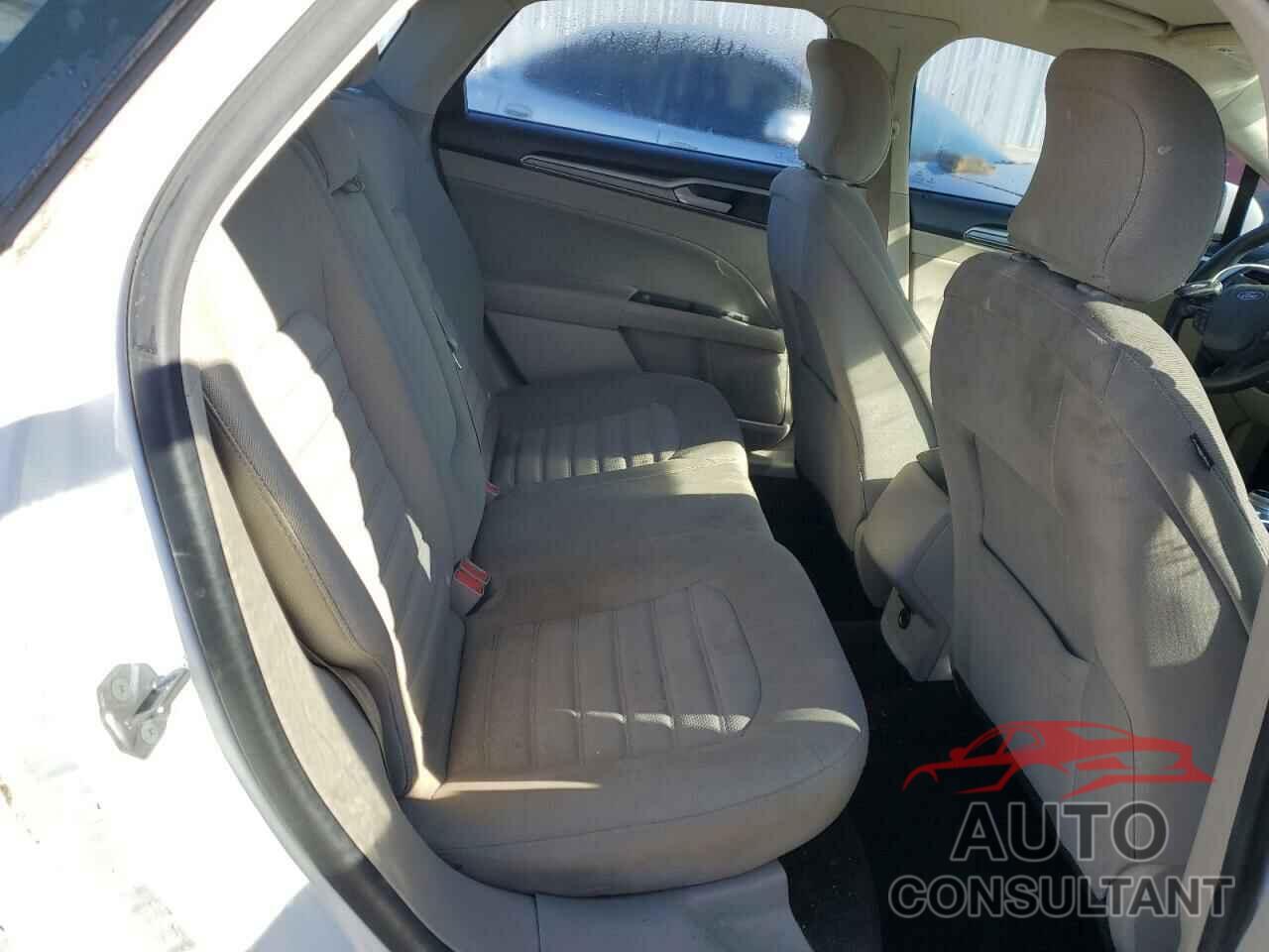 FORD FUSION 2018 - 3FA6P0H7XJR133458