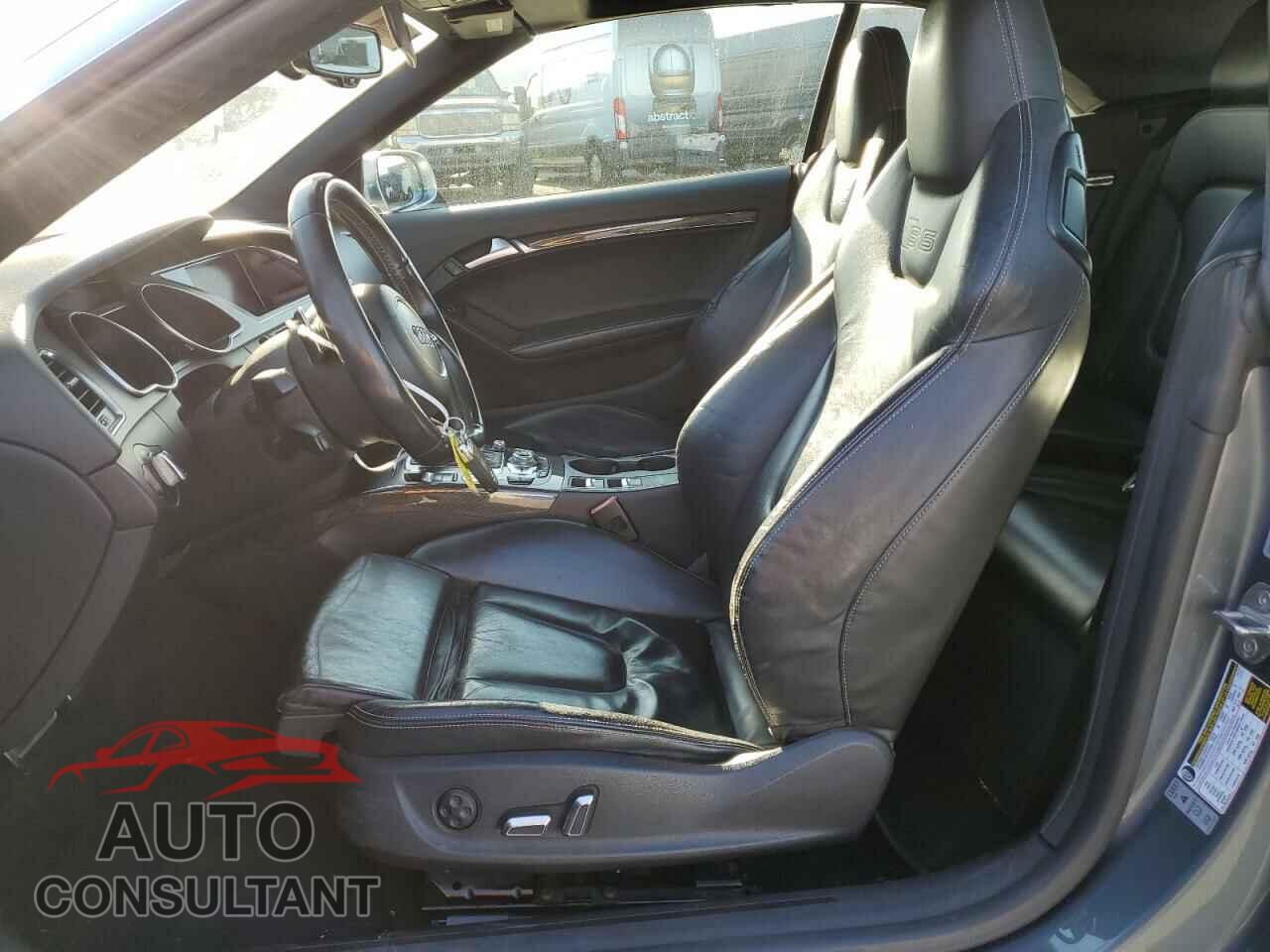 AUDI S5/RS5 2013 - WAUCGAFH0DN009797