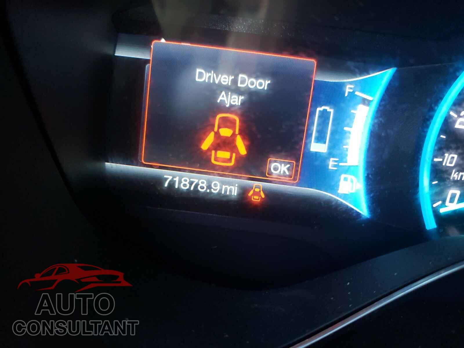 FORD CMAX 2017 - 1FADP5EU6HL104613
