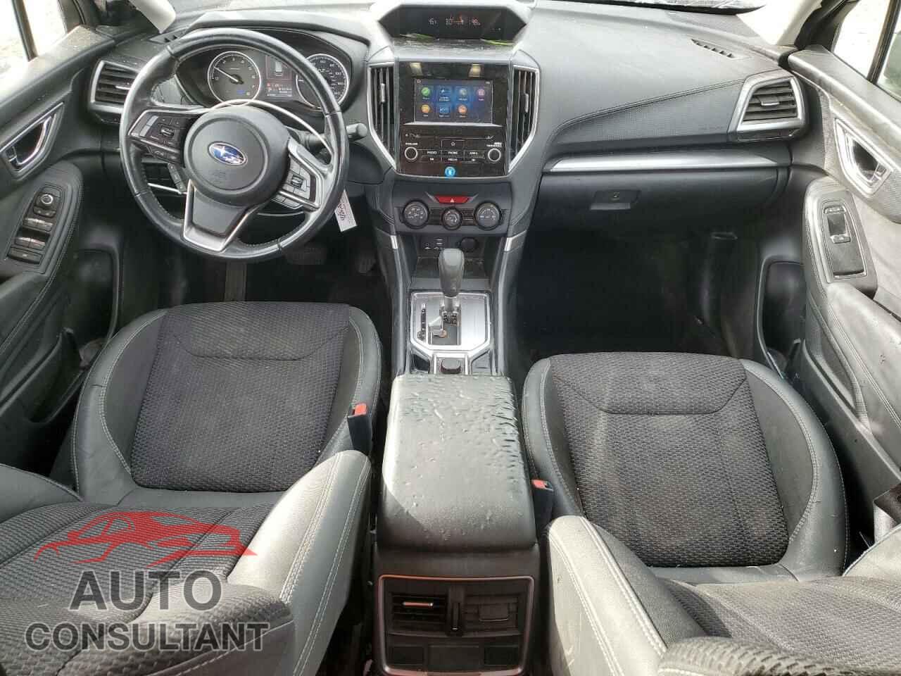 SUBARU FORESTER 2019 - JF2SKAEC0KH542801