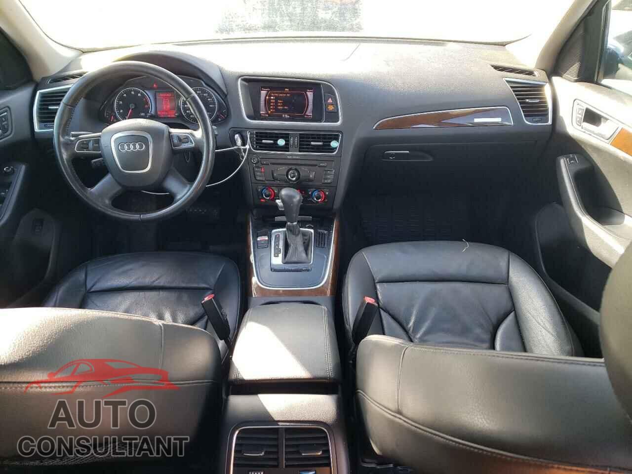 AUDI Q5 2010 - WA1CKAFP8AA097438