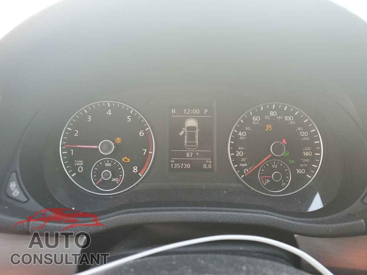 VOLKSWAGEN PASSAT 2015 - 1VWBT7A37FC032708
