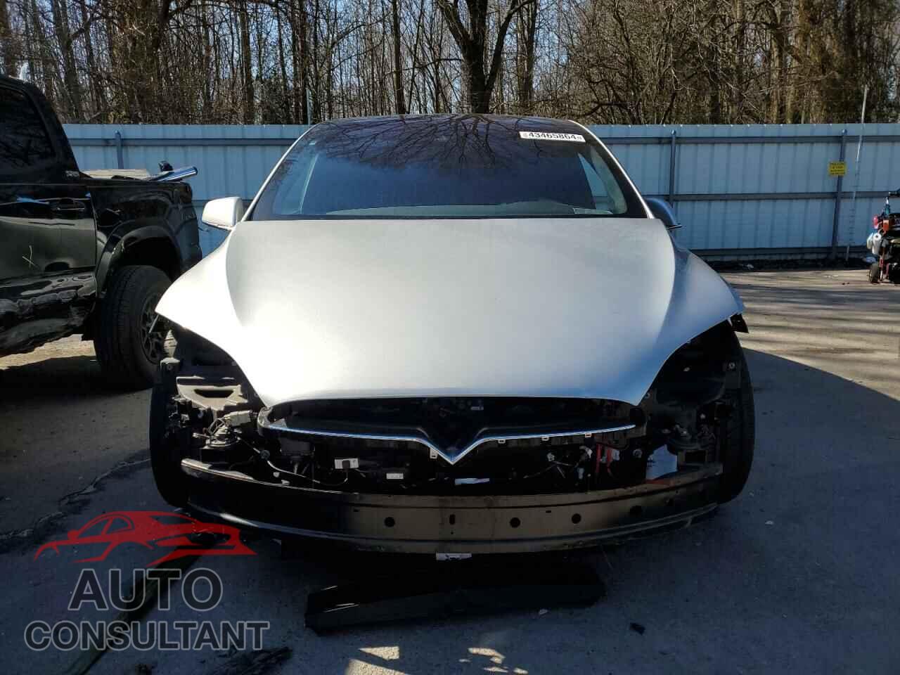 TESLA MODEL X 2016 - 5YJXCAE45GF003771