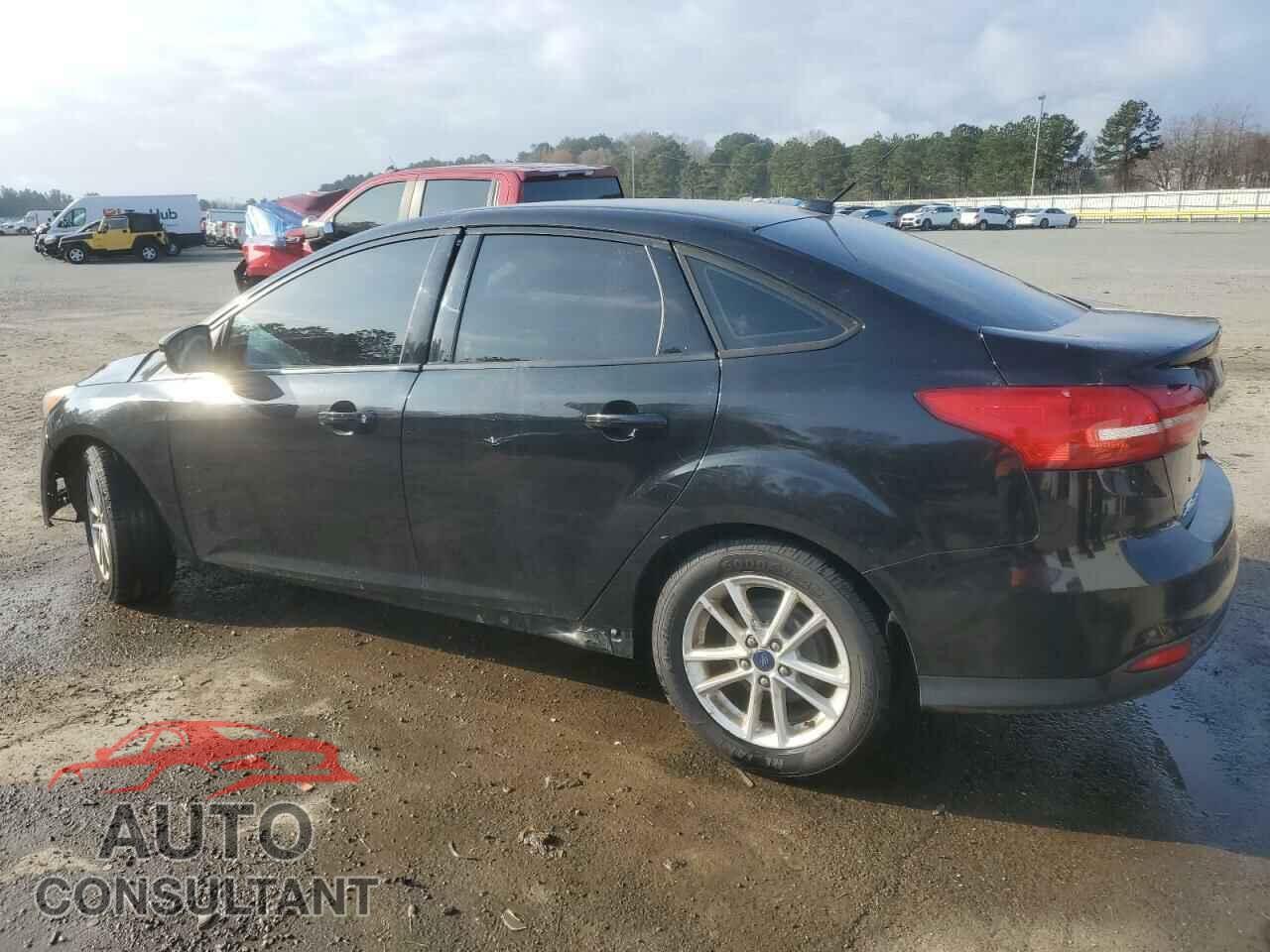 FORD FOCUS 2015 - 1FADP3F20FL257194