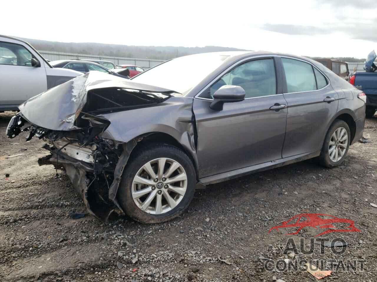 TOYOTA CAMRY 2018 - 4T1B11HK5JU618969