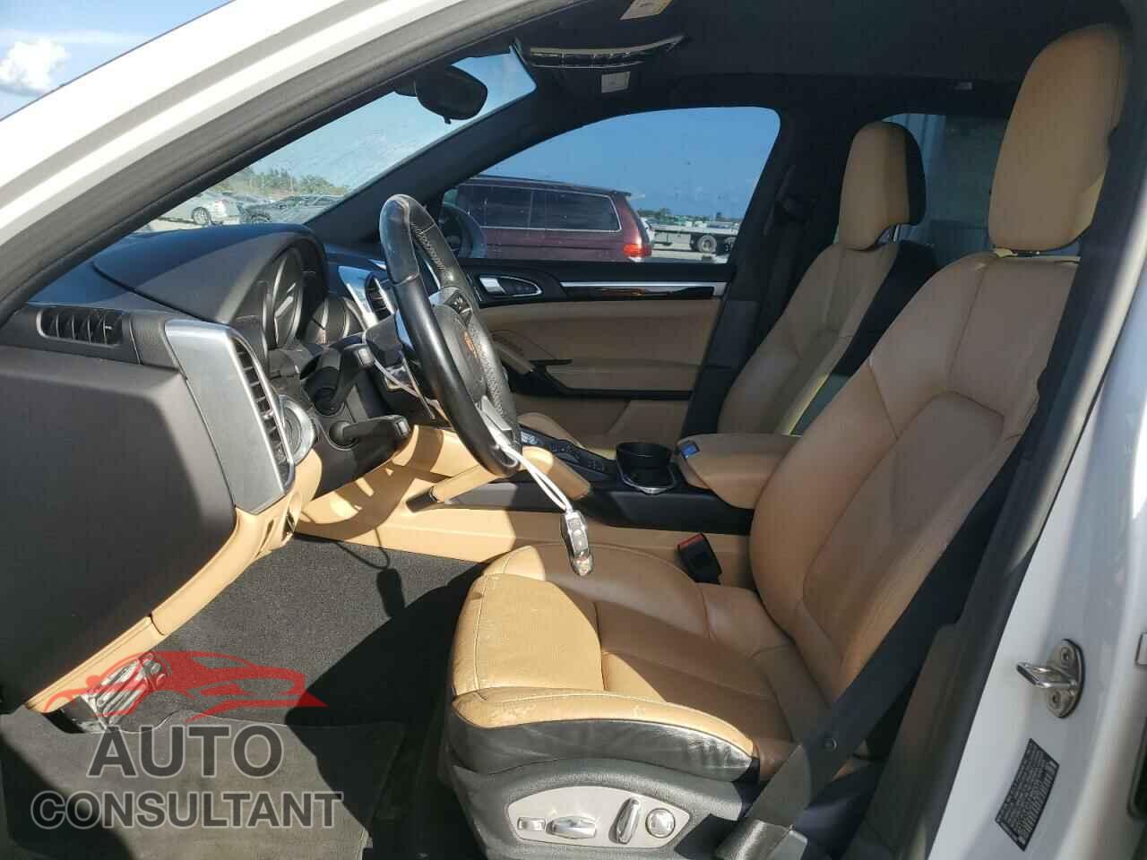 PORSCHE CAYENNE 2016 - WP1AA2A2XGLA08773