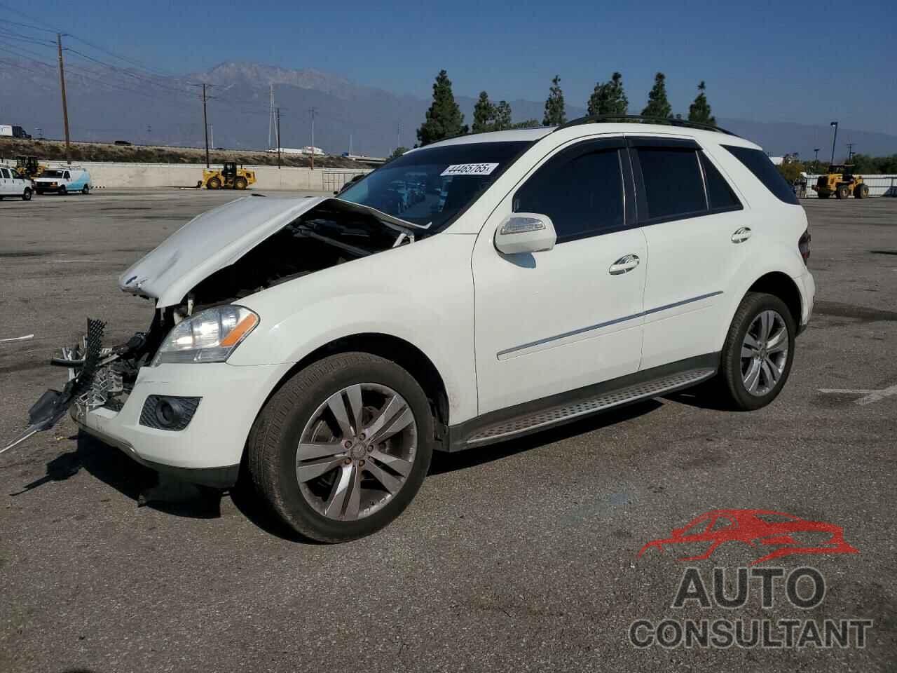 MERCEDES-BENZ M-CLASS 2009 - 4JGBB86E69A509503