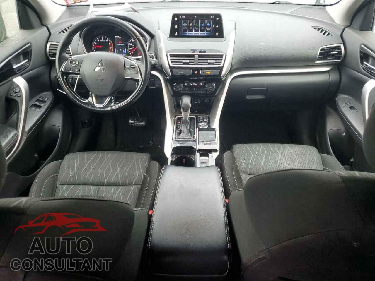 MITSUBISHI ECLIPSE 2019 - JA4AT5AA3KZ048083