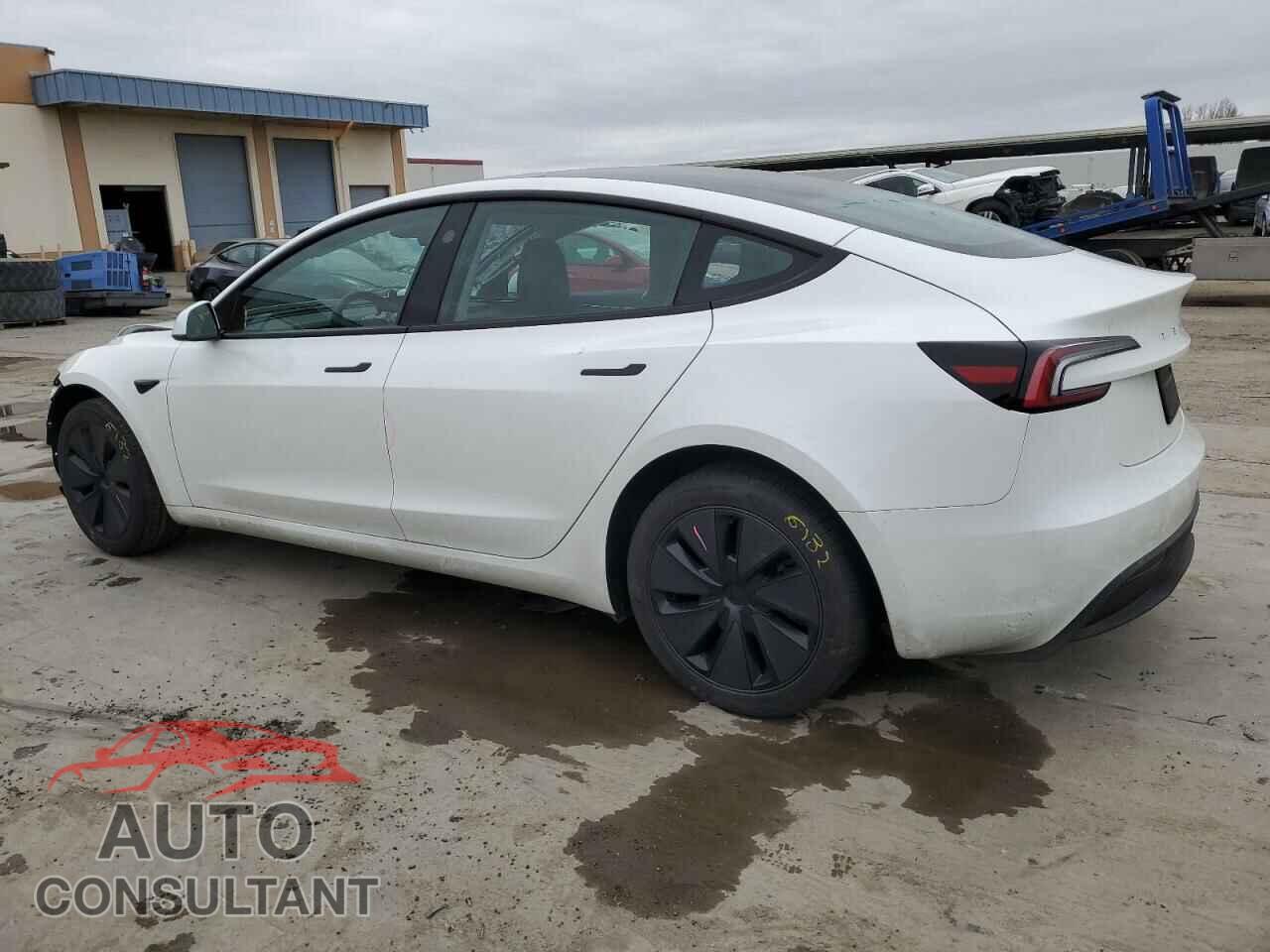 TESLA MODEL 3 2024 - 5YJ3E1EA6RF728300