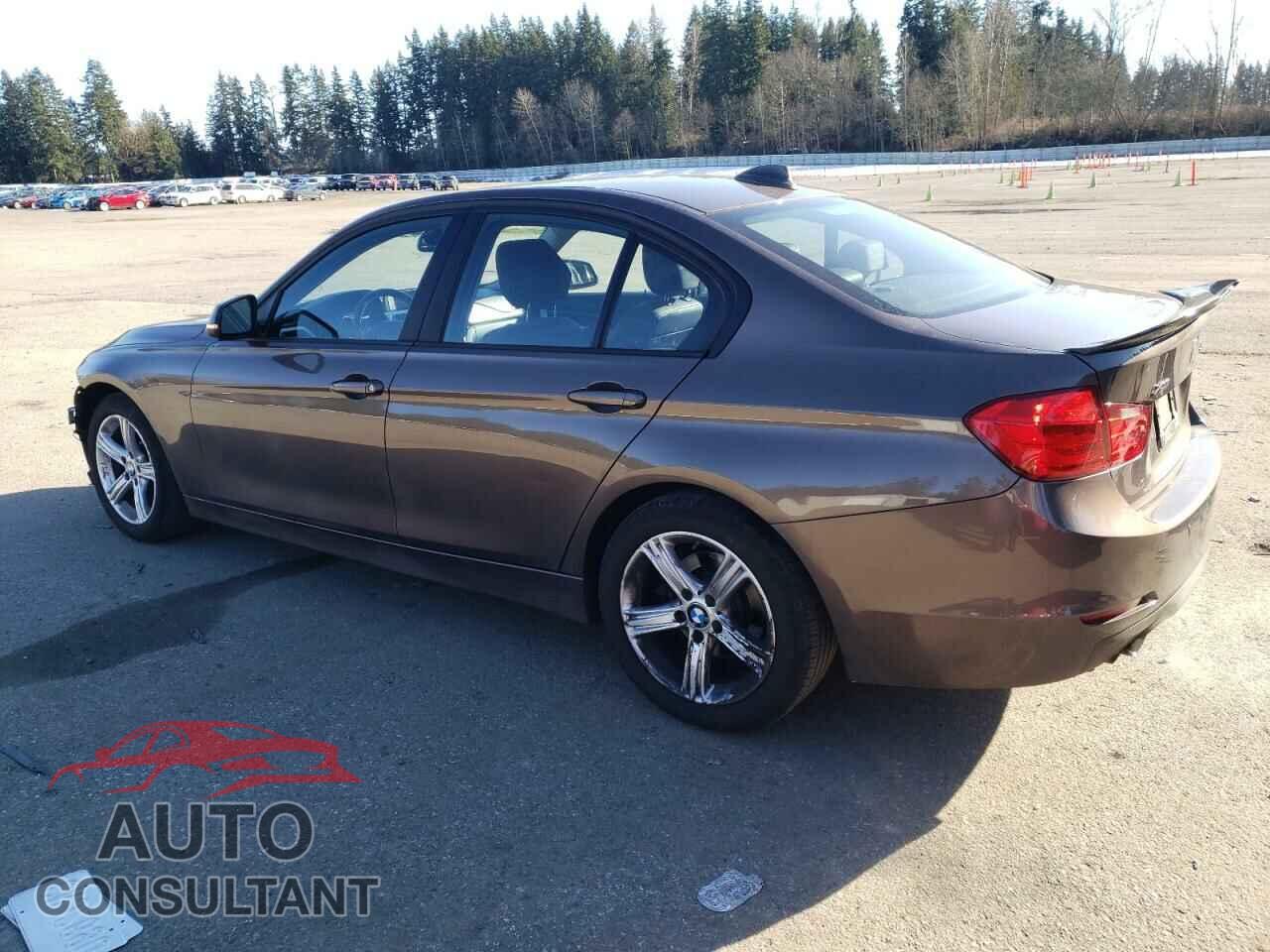 BMW 3 SERIES 2013 - WBA3B5C55DF591812