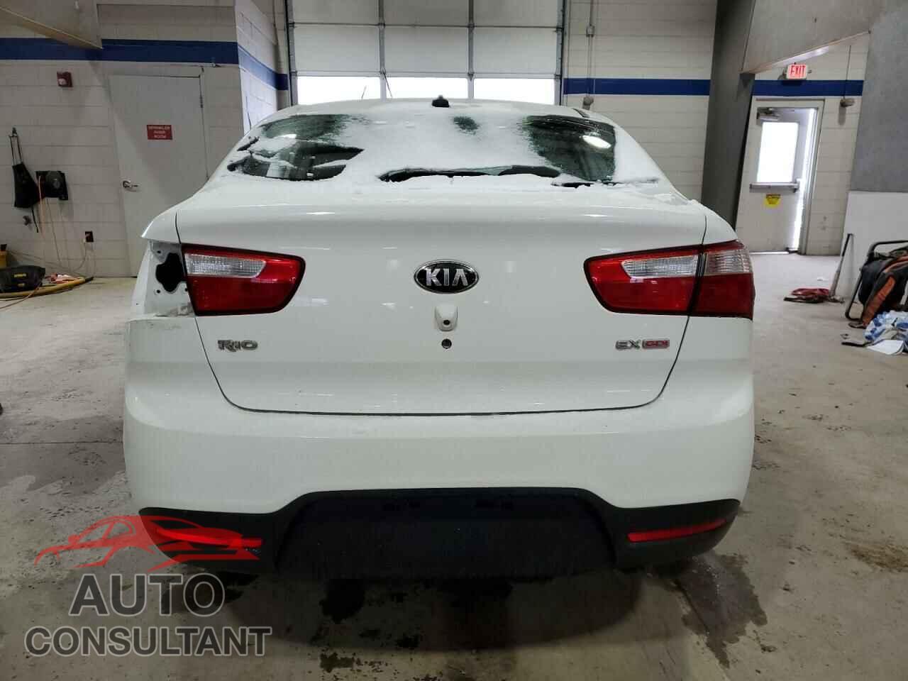 KIA RIO 2013 - KNADN4A34D6232829