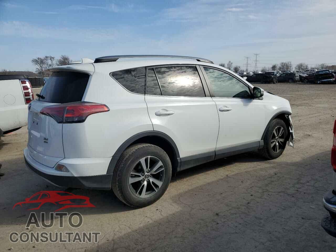 TOYOTA RAV4 2017 - 2T3RFREV9HW567510