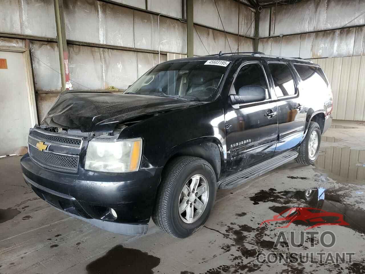 CHEVROLET SUBURBAN 2013 - 1GNSCJE04DR234746