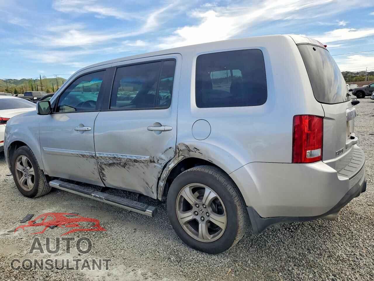 HONDA PILOT 2014 - 5FNYF3H52EB010105