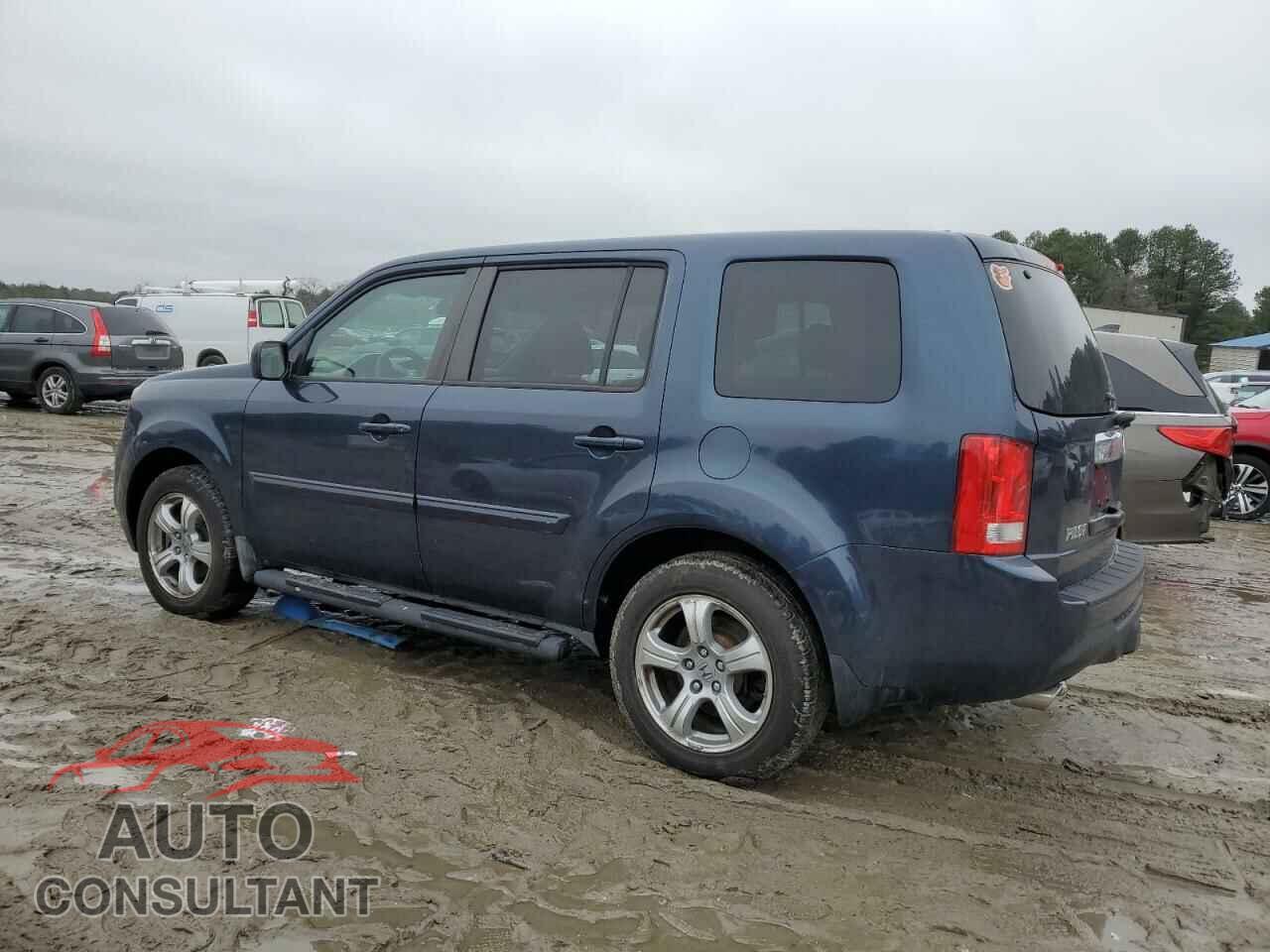 HONDA PILOT 2012 - 5FNYF4H45CB021402