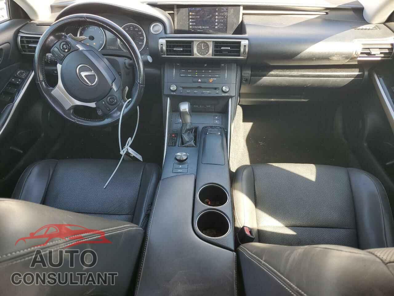 LEXUS IS 2016 - JTHBA1D24G5024966