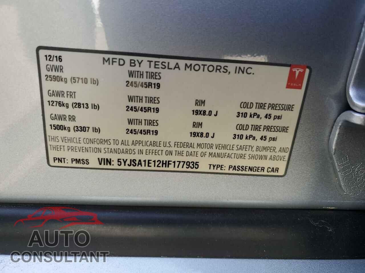 TESLA MODEL S 2017 - 5YJSA1E12HF177935