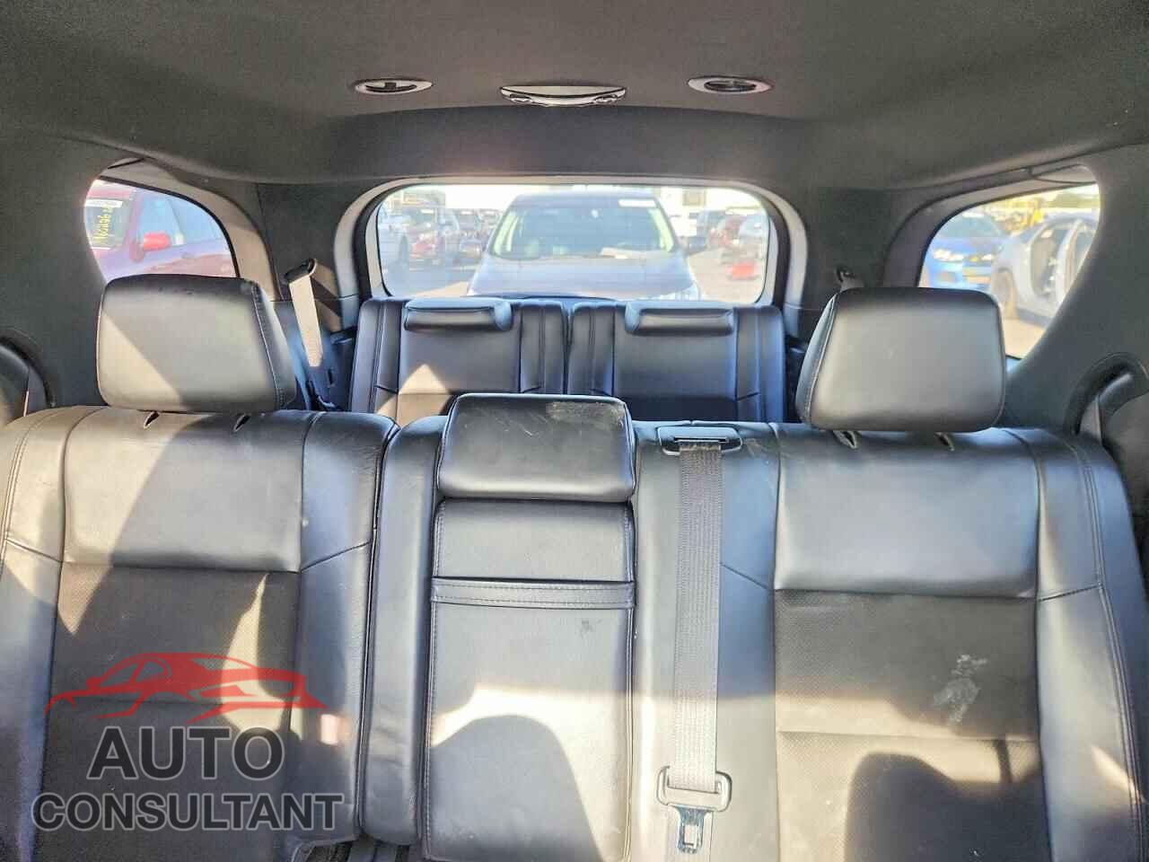 DODGE DURANGO 2018 - 1C4RDJDG3JC462075