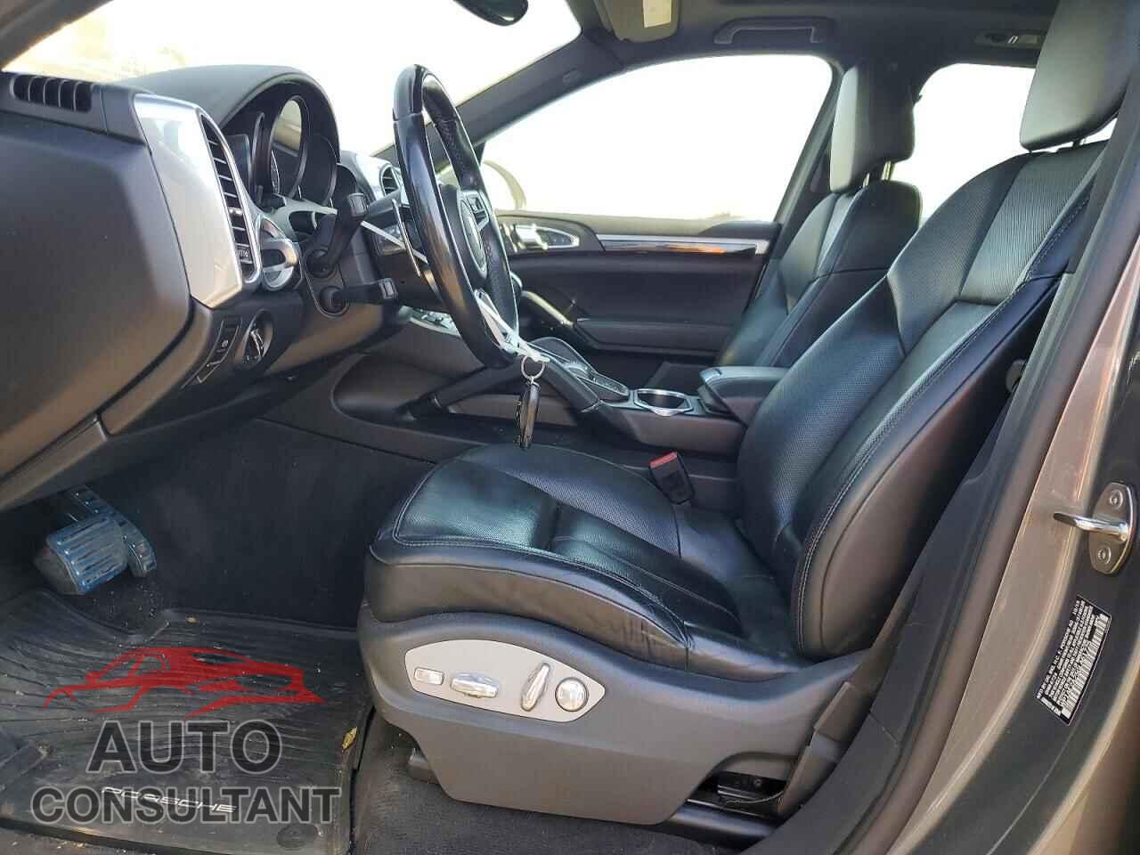 PORSCHE CAYENNE 2016 - WP1AE2A25GLA61725