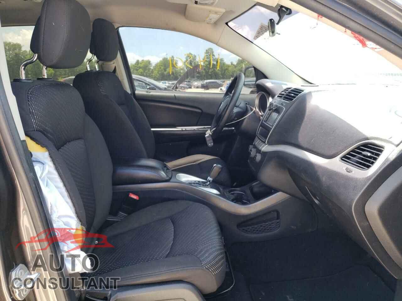 DODGE JOURNEY 2017 - 3C4PDCBG3HT509612