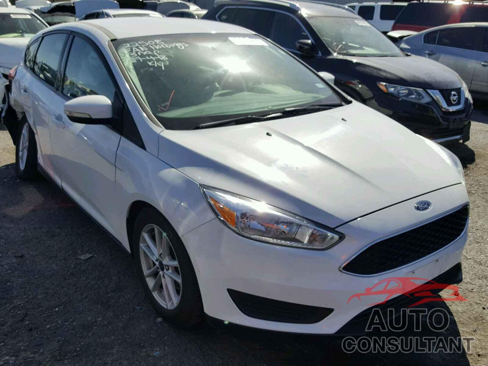FORD FOCUS 2017 - 1FADP3K26HL271920