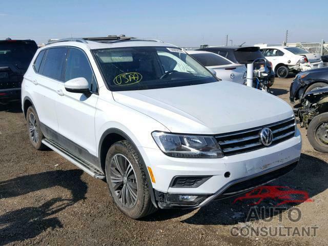 VOLKSWAGEN TIGUAN SE 2018 - 3VV3B7AX9JM073864