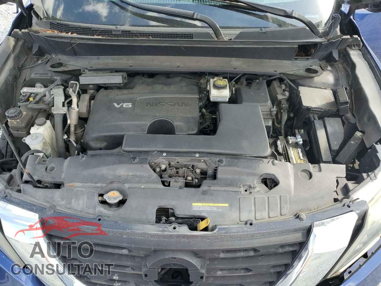 NISSAN PATHFINDER 2017 - 5N1DR2MN1HC652995