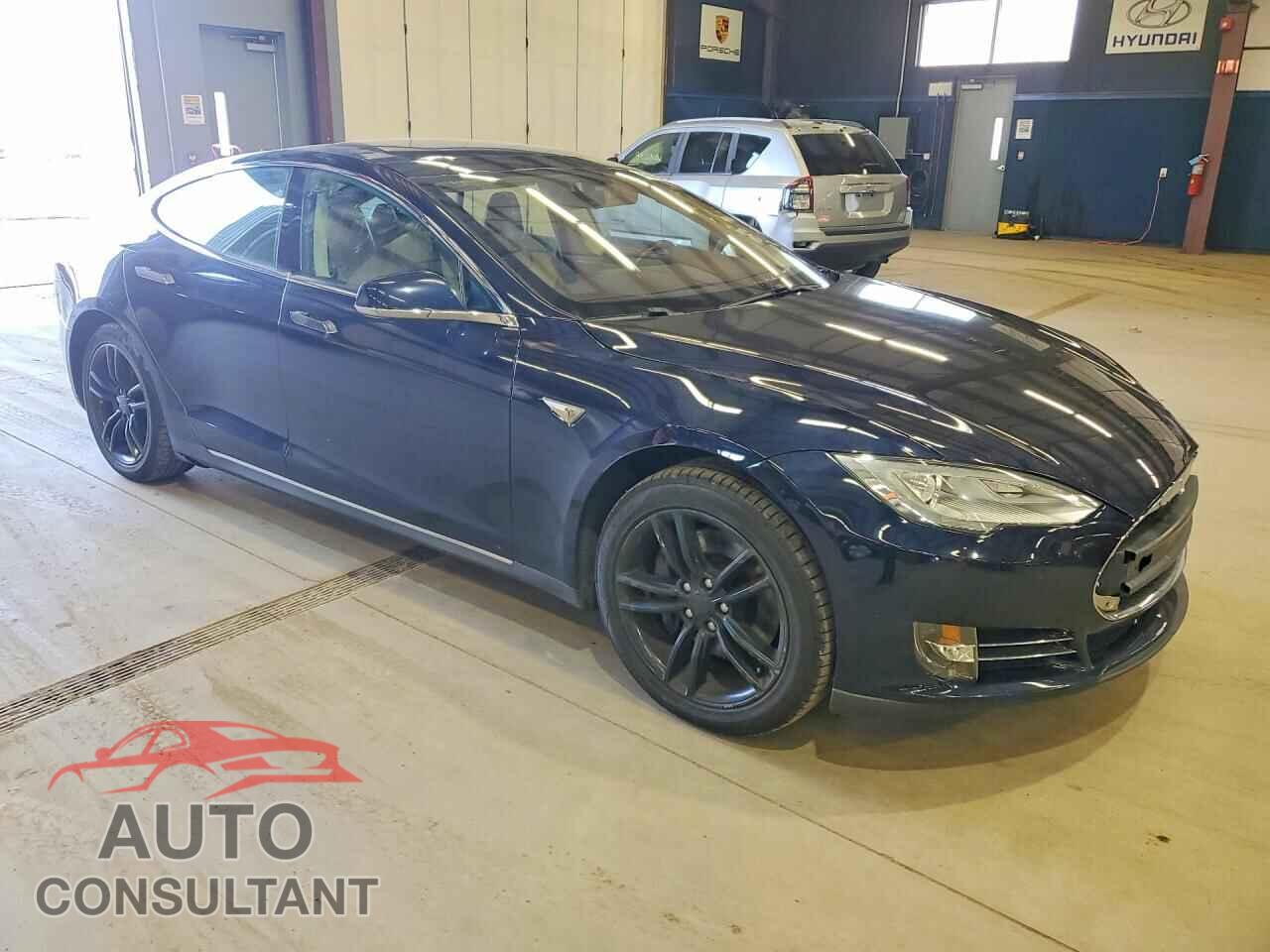TESLA MODEL S 2013 - 5YJSA1CN6DFP07288
