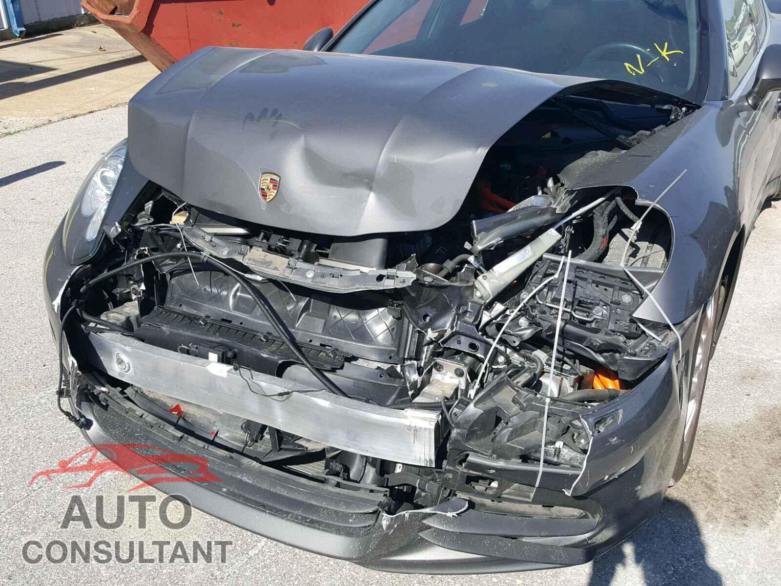 PORSCHE PANAMERA 2015 - WP0AD2A75FL041053