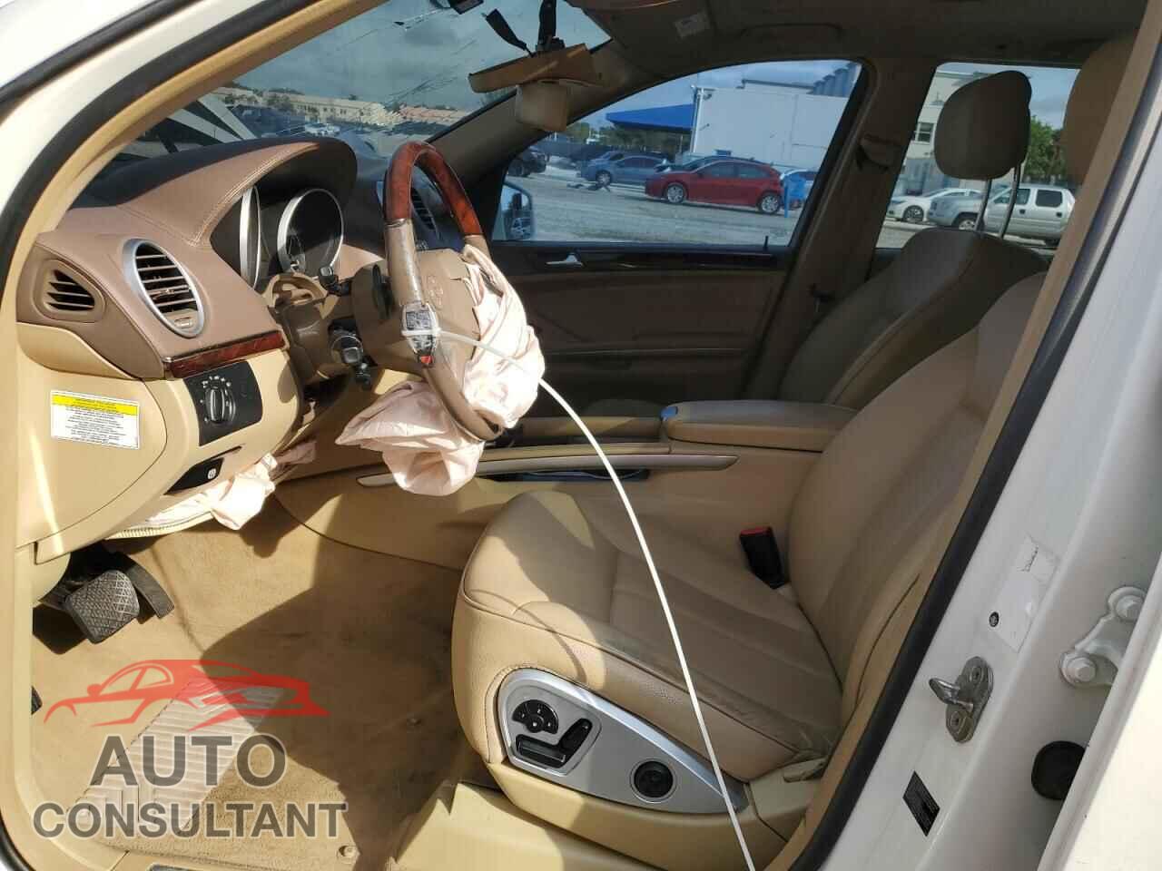 MERCEDES-BENZ GL-CLASS 2012 - 4JGBF2FE7CA776383