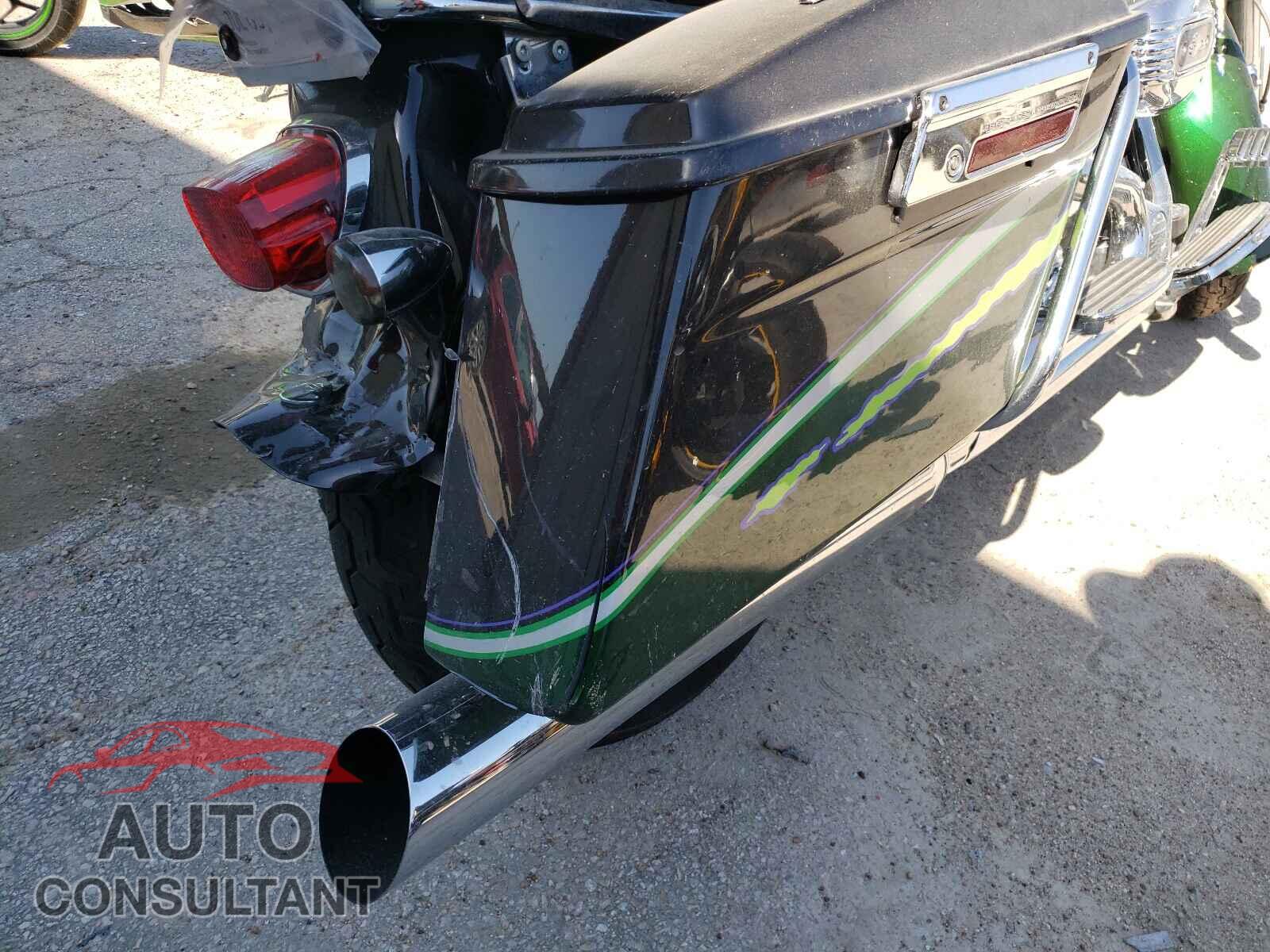 HARLEY-DAVIDSON FLSE 2006 - 1HD1PRE1X6Y950204