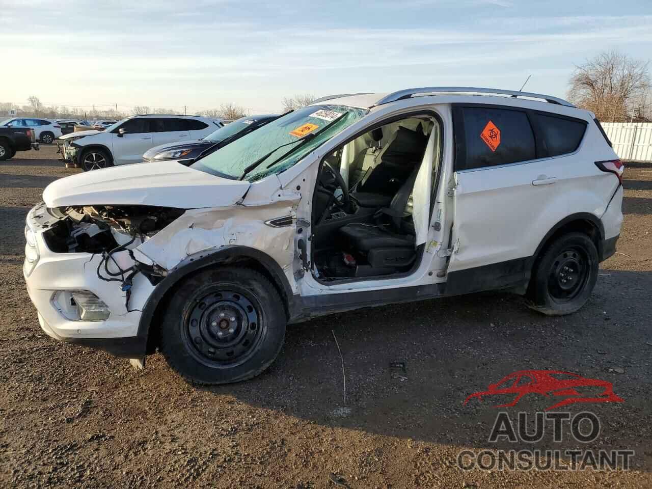 FORD ESCAPE 2018 - 1FMCU9J99JUD45701