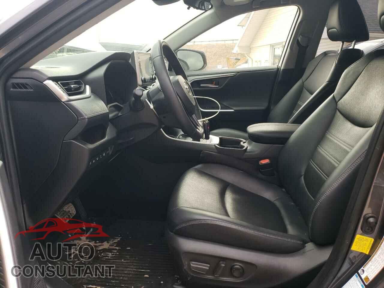 TOYOTA RAV4 2020 - JTMDWRFV4LD534199