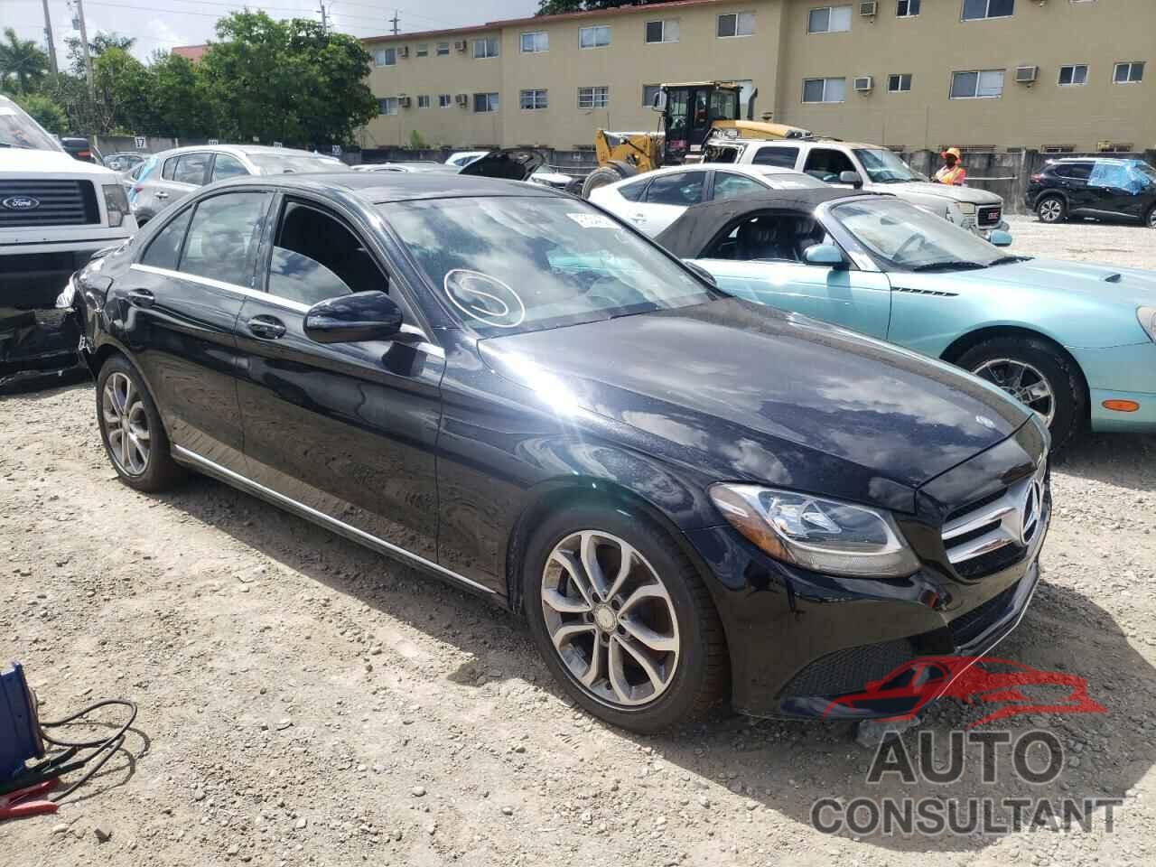 MERCEDES-BENZ C-CLASS 2016 - 55SWF4JB7GU143649