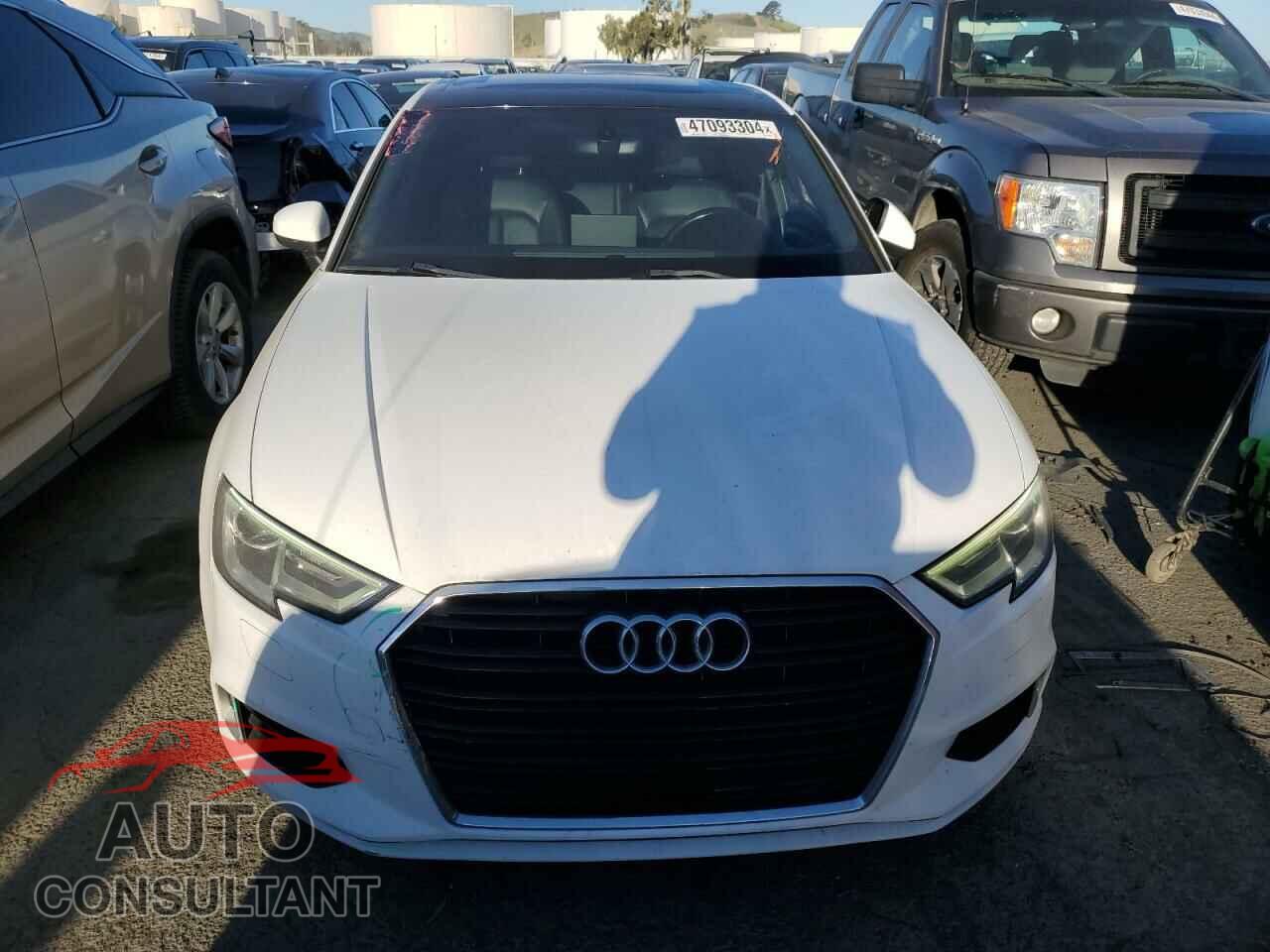 AUDI A3 2017 - WAUAUGFF4H1039996