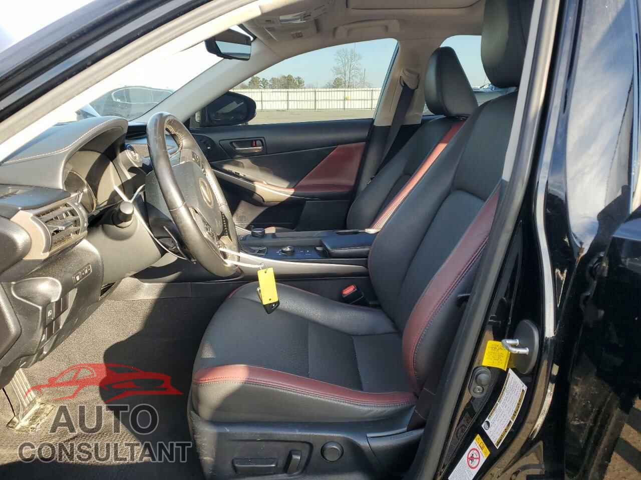 LEXUS IS 2019 - JTHBA1D21K5084759