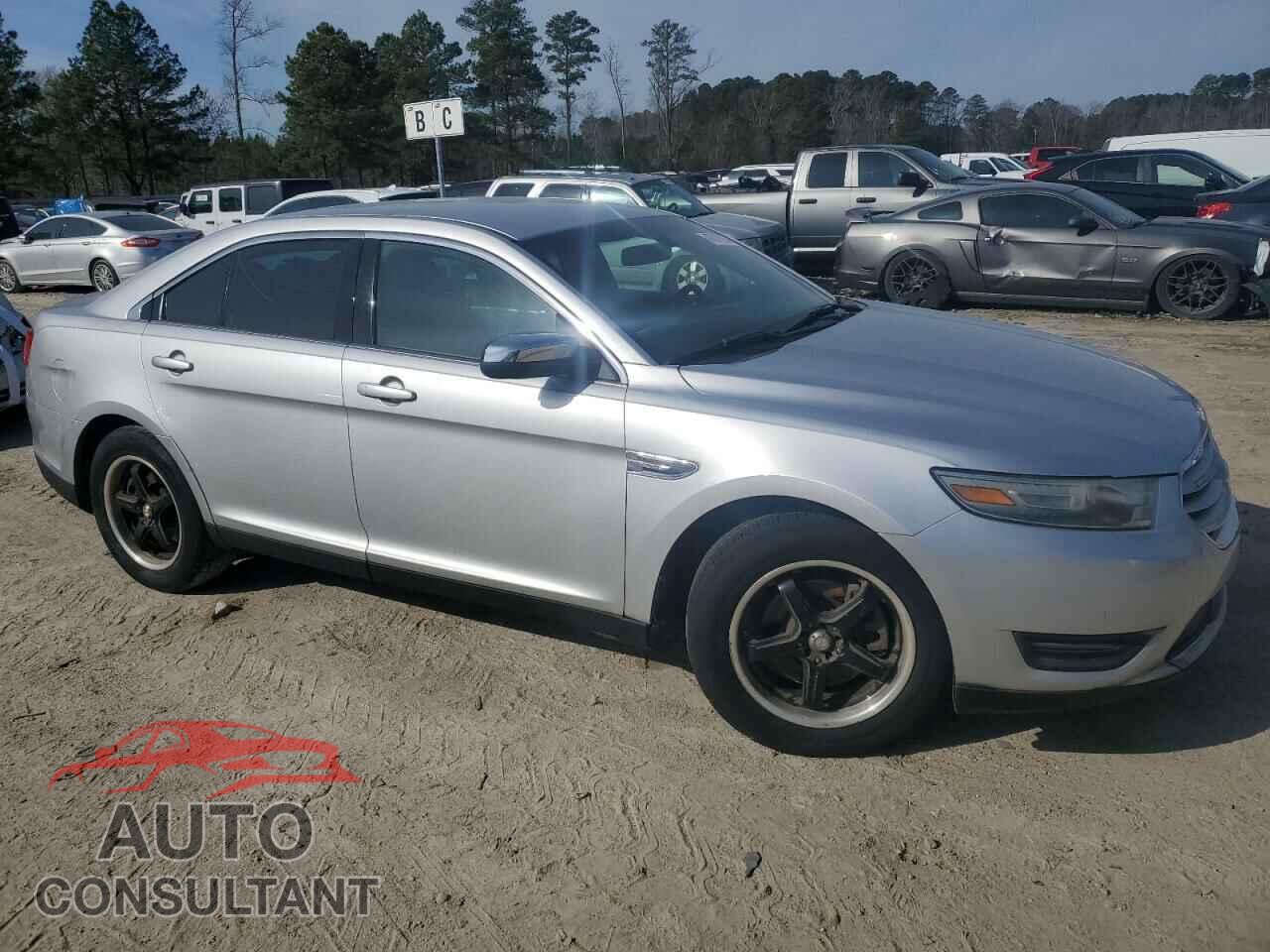 FORD TAURUS 2013 - 1FAHP2F81DG123087