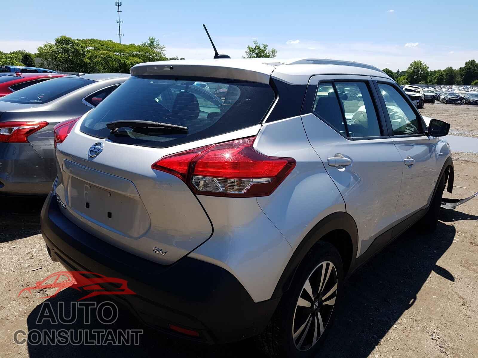 NISSAN KICKS 2019 - 3N1CP5CU3KL548281