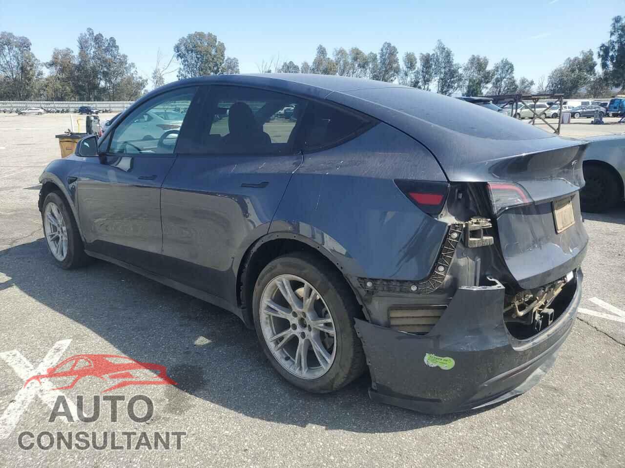 TESLA MODEL Y 2023 - 7SAYGDEE2PA045625
