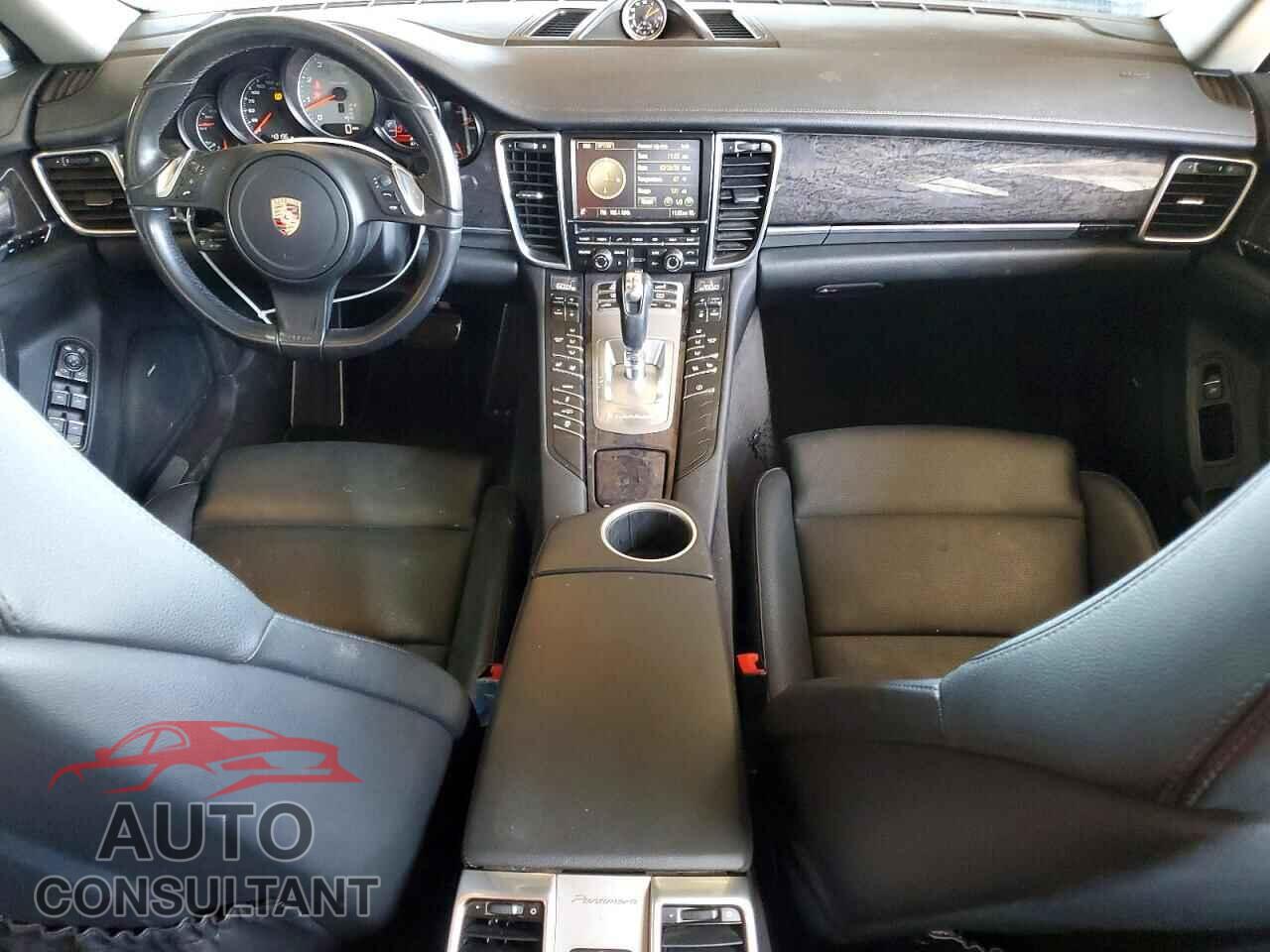 PORSCHE PANAMERA 2015 - WP0AB2A70FL051317