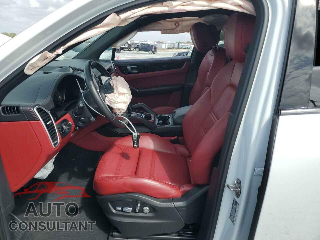 PORSCHE CAYENNE 2021 - WP1AA2AY9MDA07852