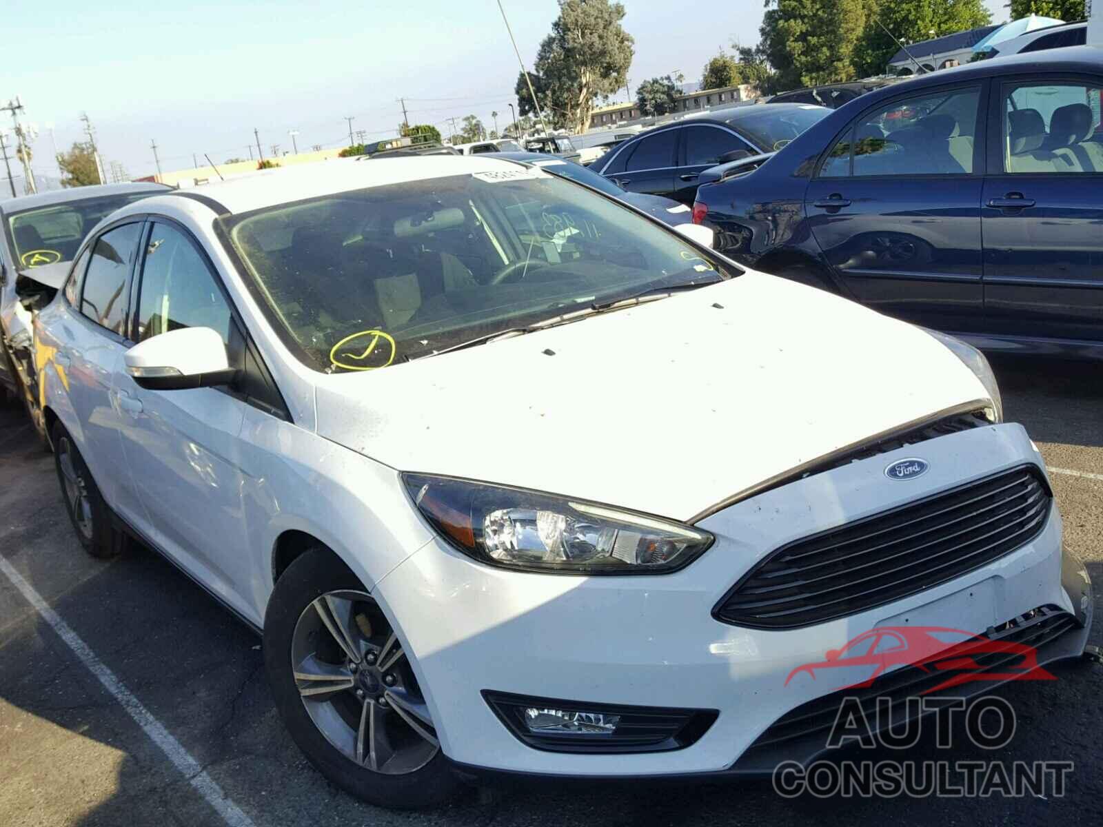 FORD FOCUS 2017 - 1FADP3FE9HL277375